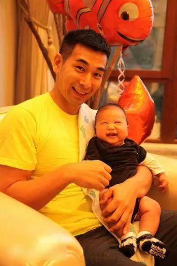 402c0000f9a5c678d0d1