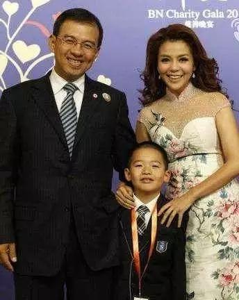 402b00010347843186da