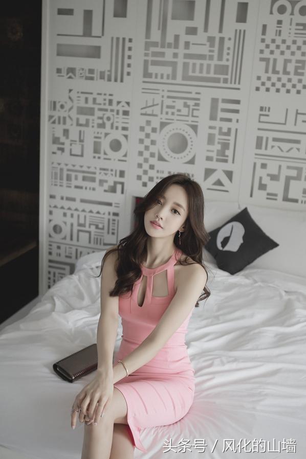 436a00005cc9bbd81b74