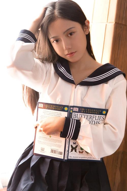 4afa0001ad12f8f548cb