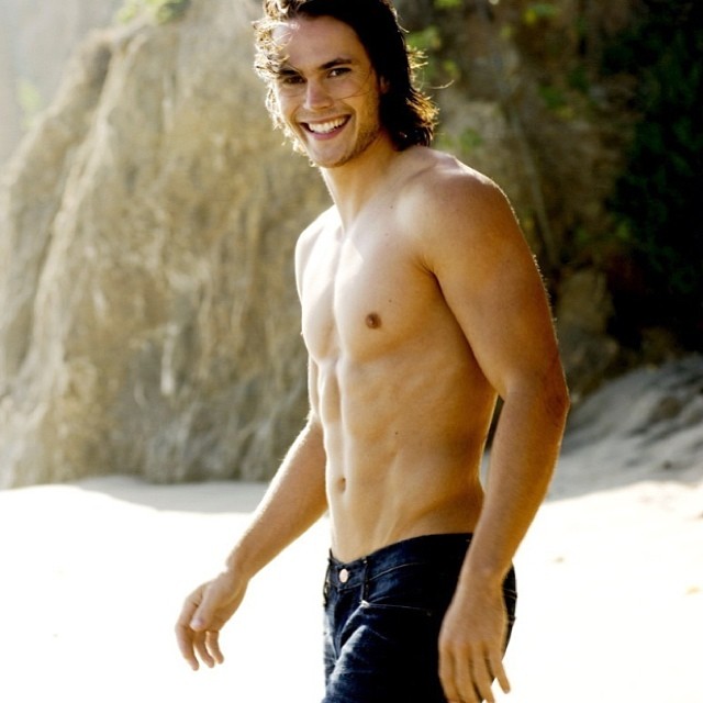 4b0500048a3dfd5a6977