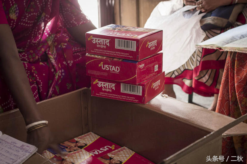 53eb0001b87bda2cdd70