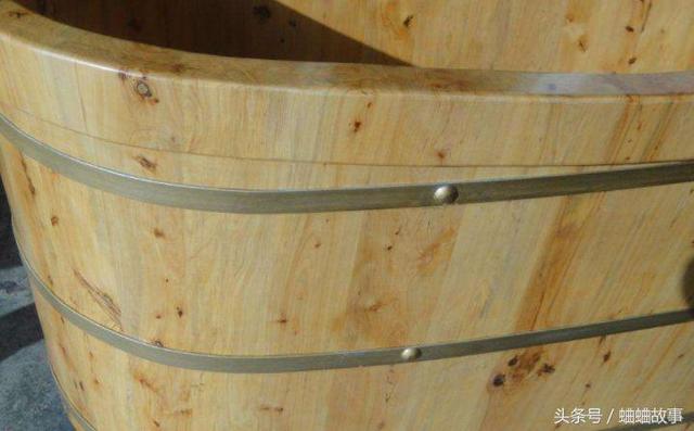 53ee00018b3f6d6882e3