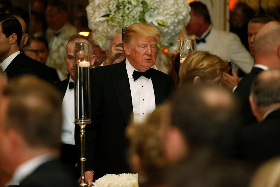 53ee00058517afe32275