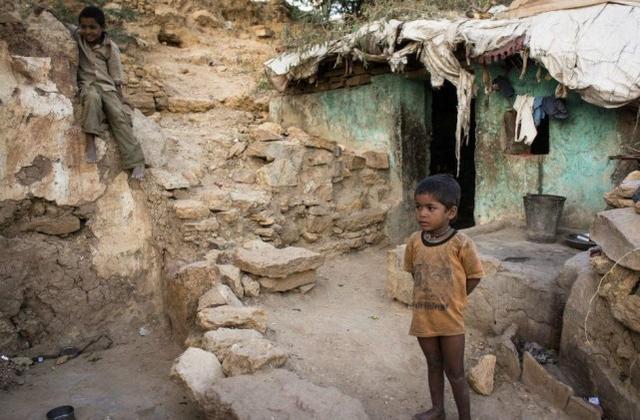 53fe0004dcbc8b2b4c29