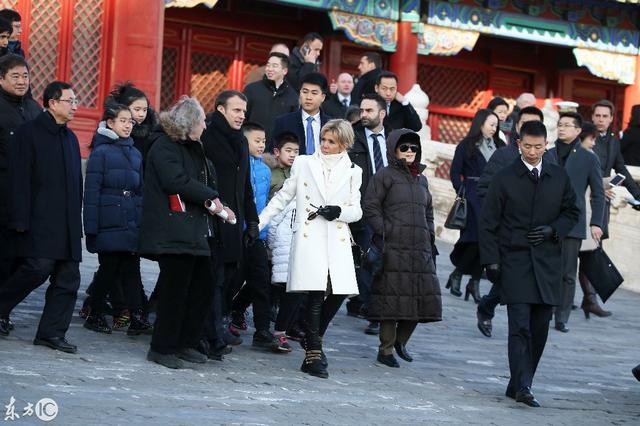 56940004722614b7a33c