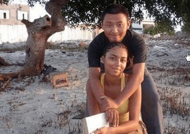 593000031cb245a308ef