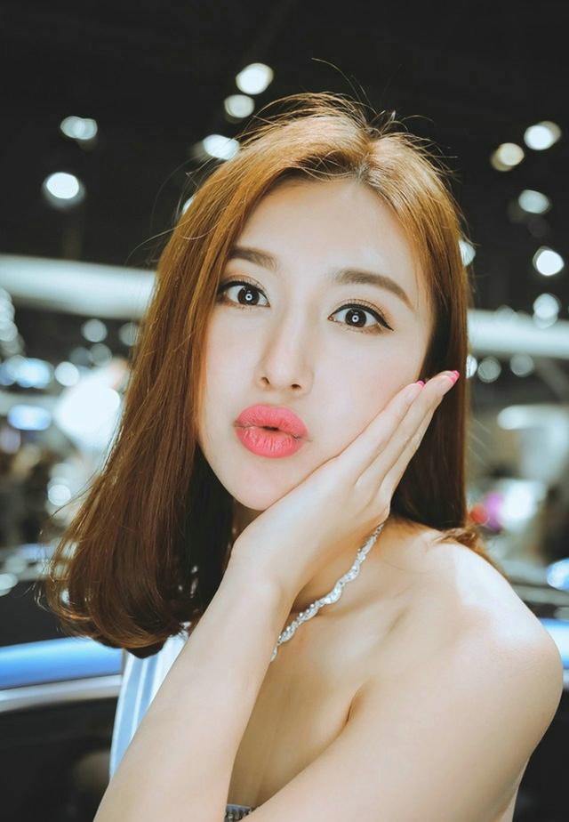 59390000ef68301e5e8b