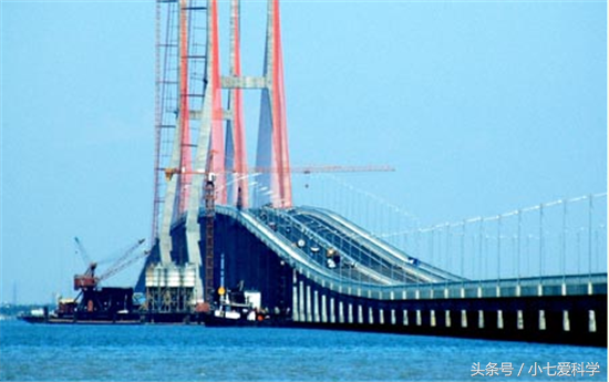 5b580000124a7f85f92d