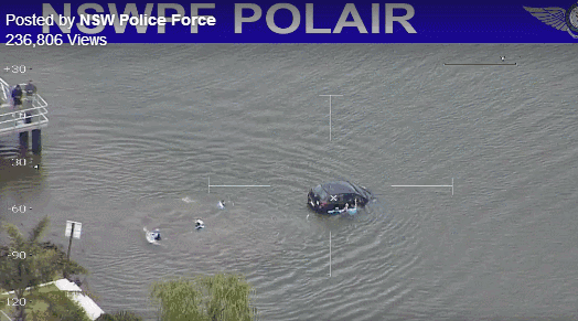 5b5800025552e0a9d3f7