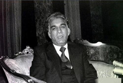 5b580004e5fe7ae5a99f