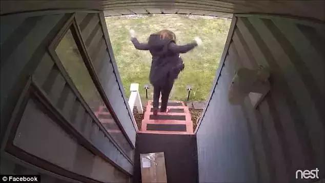 5e7c000023760ff04e4e