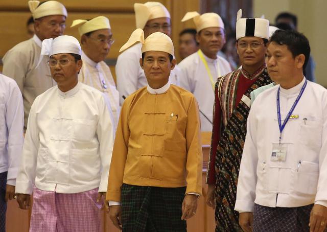 （国际）（3）缅甸新总统温敏宣誓就职-1.jpg