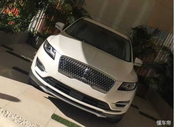 纯进口美国豪车30万起售，比奥迪Q5好看，这车撩妹比奔驰还成功-2.jpg