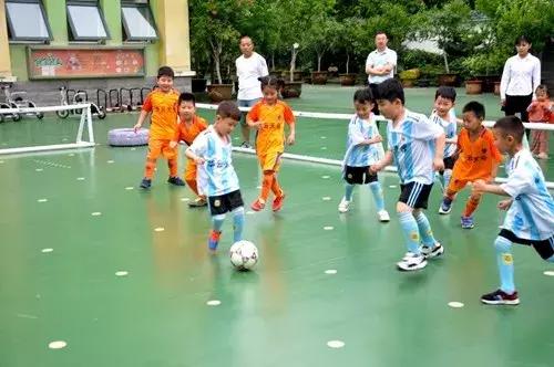 洛阳国际幼儿园：快乐足球、快乐“国际”足球赛-6.jpg