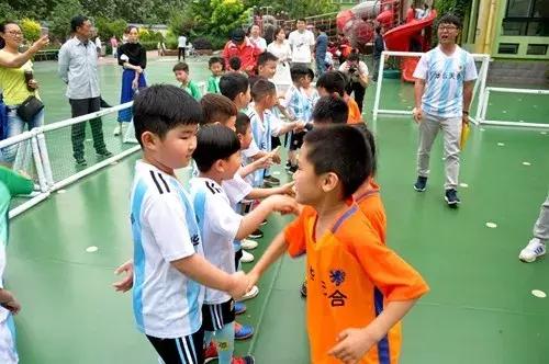 洛阳国际幼儿园：快乐足球、快乐“国际”足球赛-12.jpg