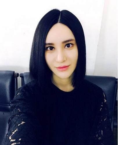 娱乐谈：尚雯婕对不起鹿晗和迪丽热巴了吗？为什么要向他俩道歉？-1.jpg