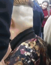 幽默段子：相亲女看到我朋友，大骂起来：你居然还有脸跟我相亲！-4.jpg