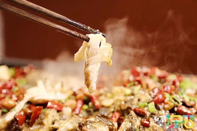 唐山探店｜去什么北上广！唐山这条街集合了全国各地的美食，把路费都省了！（第六季）-8.jpg