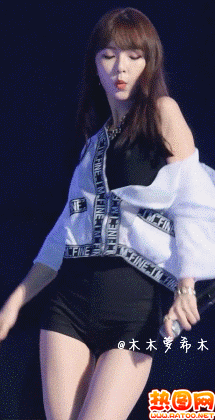 搞笑GIF:没想到领导说了一句让我感动到现在的话-1.jpg