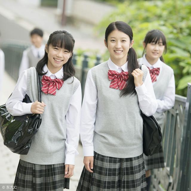 大学生整容要理性！瘦脸针、美白针，这三点要辨别！-2.jpg