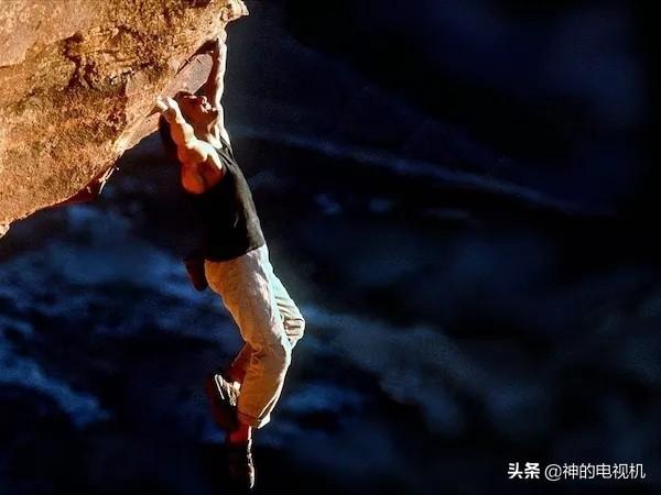 奥斯卡获奖纪录片：挑战死亡的攀岩者-1.jpg