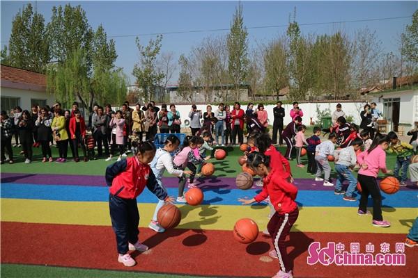 西里镇中心幼儿园亲子春运会促进健康快乐成长-2.jpg