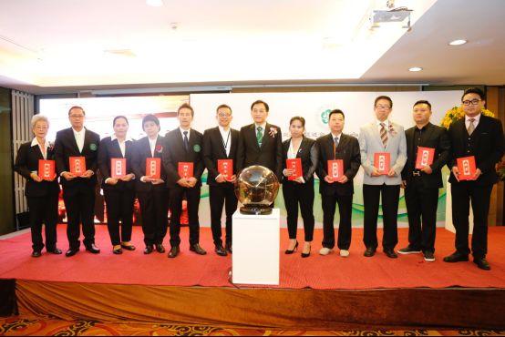 泰中健康产业发展促进会揭牌仪式在曼谷隆重举行-3.jpg