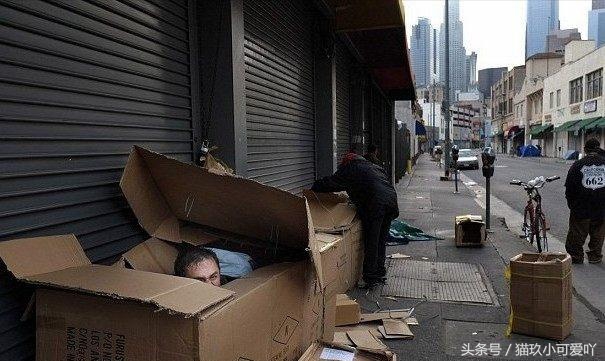 直击不为人知的美国穷人生活，网友感慨哪里都存在贫富差距-8.jpg