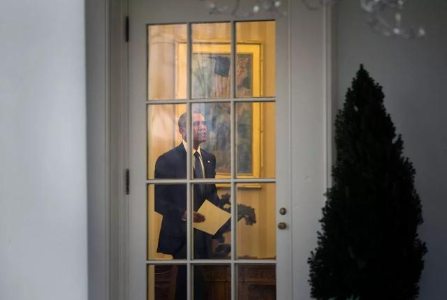 总统之心！美公布老布什“黯然”离位时，留给克林顿的一封信-14.jpg