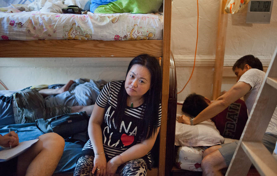 直击：中国一家五口移民美国的生活，住进了28平米的房子生活！-12.jpg