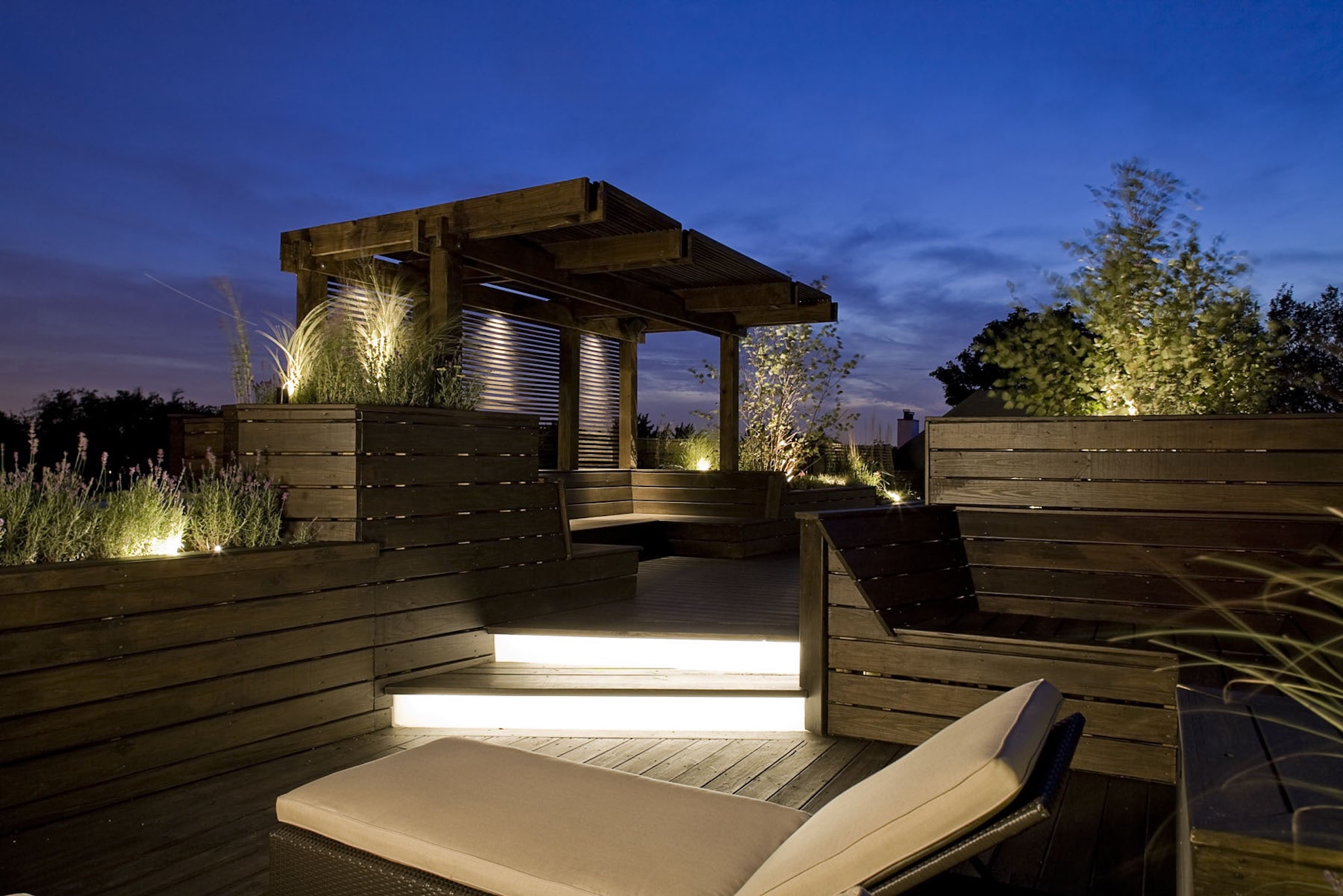 平静的空间——芝加哥一个低维护的生态屋顶花园设计案例-3.jpg