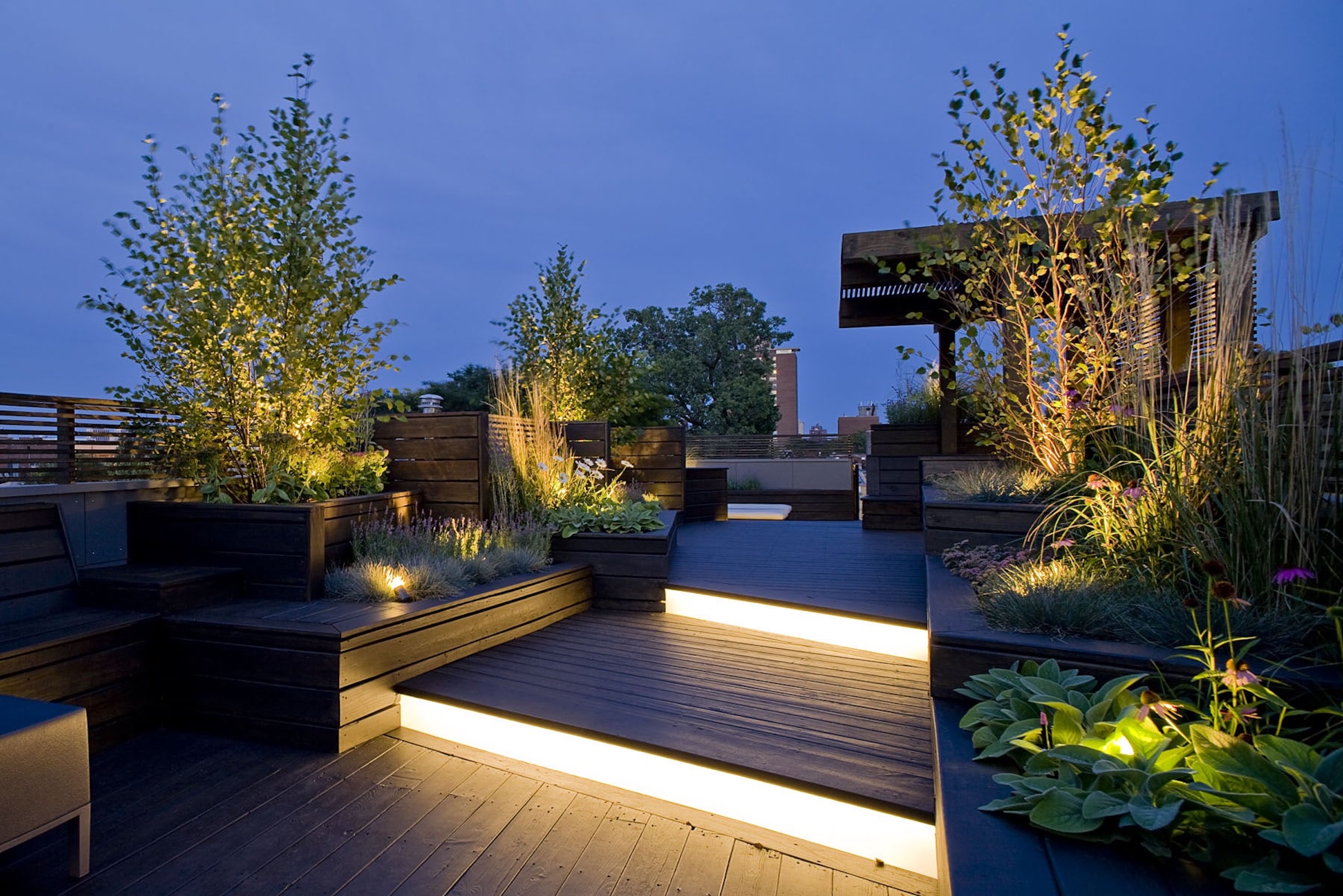 平静的空间——芝加哥一个低维护的生态屋顶花园设计案例-4.jpg
